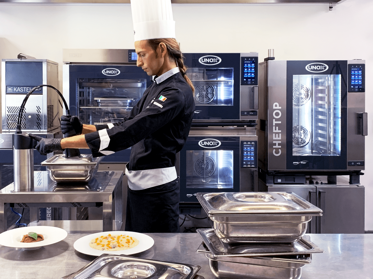 MULTI.Day Hot Vacuum: the vacuum revolution is here | UNOX