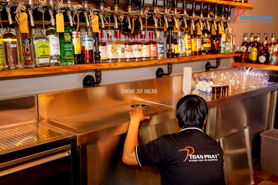 Mô hình quầy bar Toàn Phát thi công