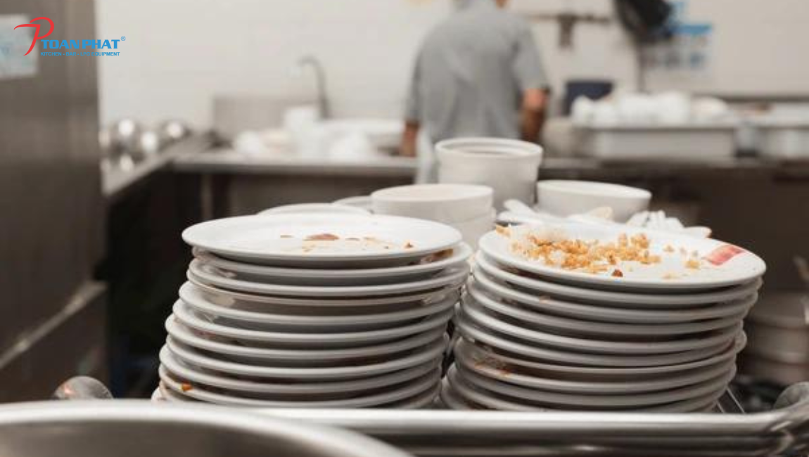 GIẢI PHÁP RỬA CHÉN HIỆU QUẢ CHO NHÀ HÀNG, KHÁCH SẠN 2 Máy rửa chén cho nhà hàng, khách sạn