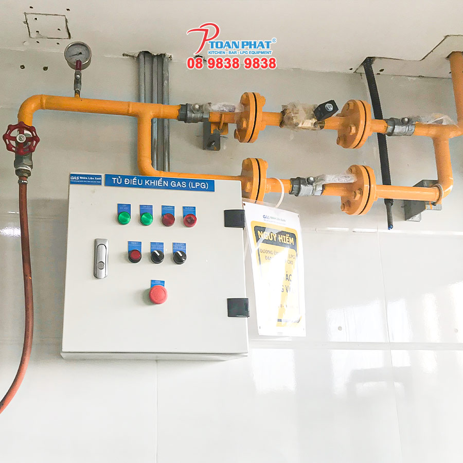 Hệ thống tủ điều khiển và van an toàn lắp đặt cho tòa nhà