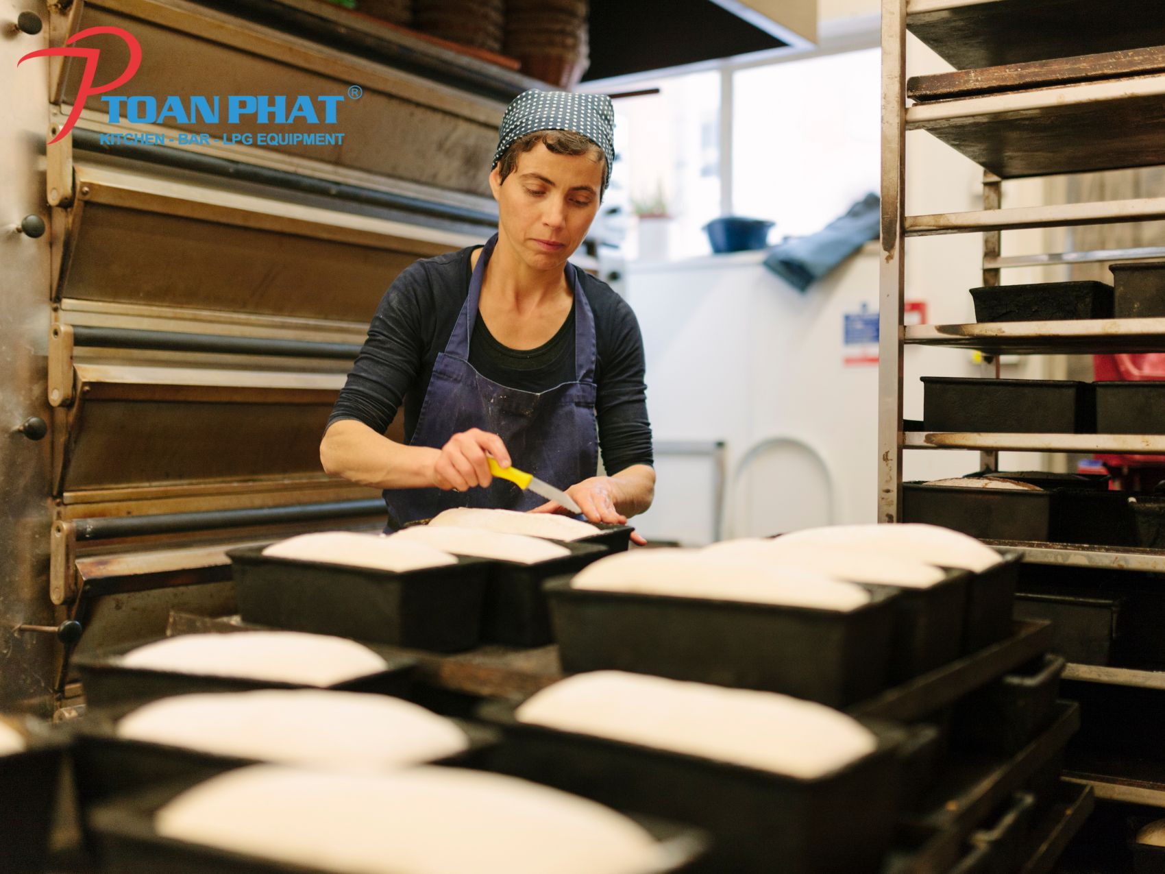 Máy trộn bột dành cho tiệm bánh nhỏ