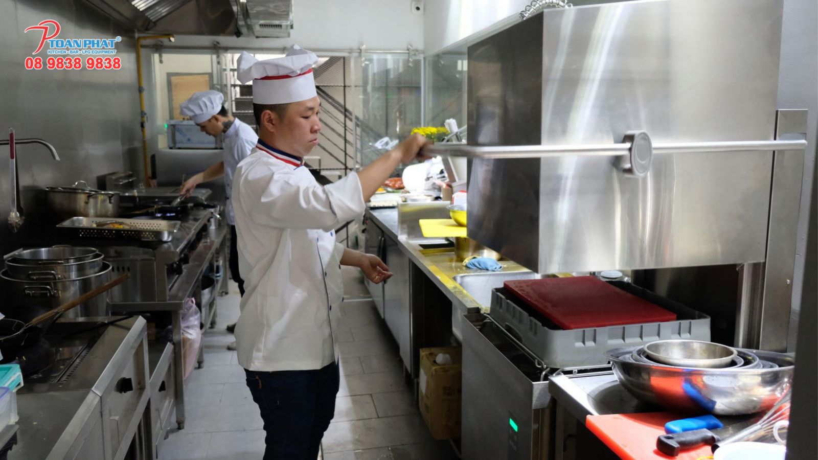 Máy rửa chén cho nhà hàng, khách sạn