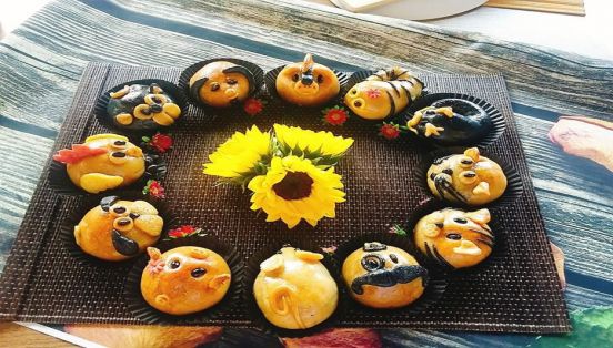 Buổi workshop chủ đề “Làm bánh trung thu 12 con giáp” tại showroom Toàn Phát