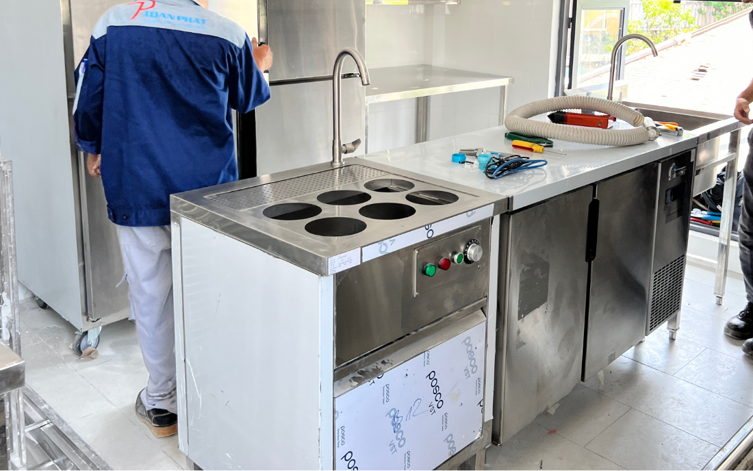 XU HƯỚNG NHÀ HÀNG CHAY VÀ CÁCH THIẾT KẾ BẾP NHÀ HÀNG CHAY HOẠT ĐỘNG HIỆU QUẢ 7 e 2NGFgUjJ7 aE9 vEVubmBMsleExQvdkIkfCoQOU7UfmmW3LgWC