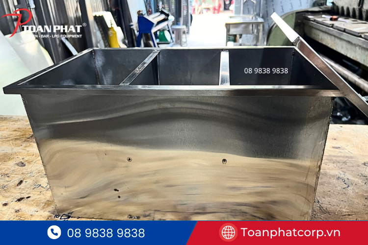 Kích thước bể tách mỡ công nghiệp