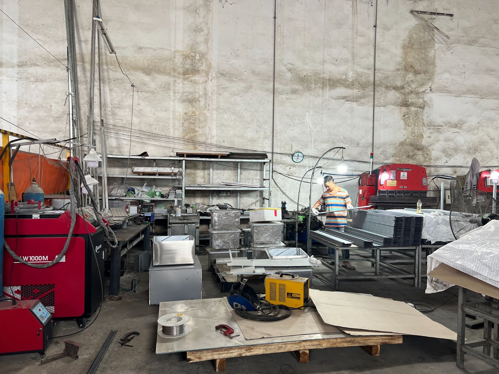 Xưởng sản xuất inox