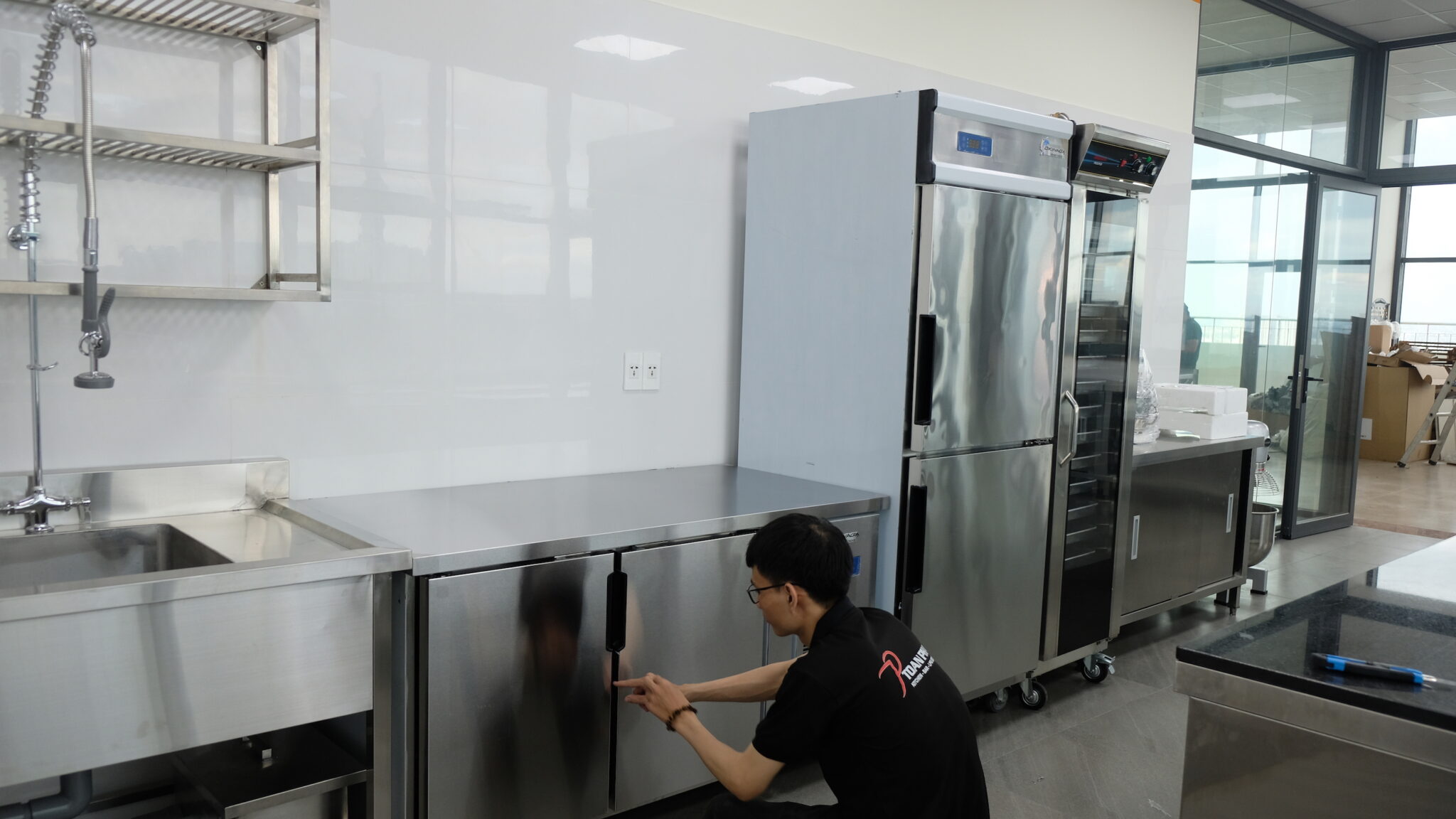 Tủ lạnh Okinaga tại đại học UEF